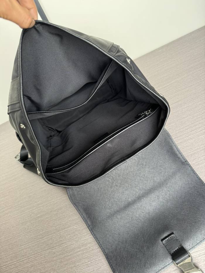 完売必至 2024 プラダ 新作バックパックコピー