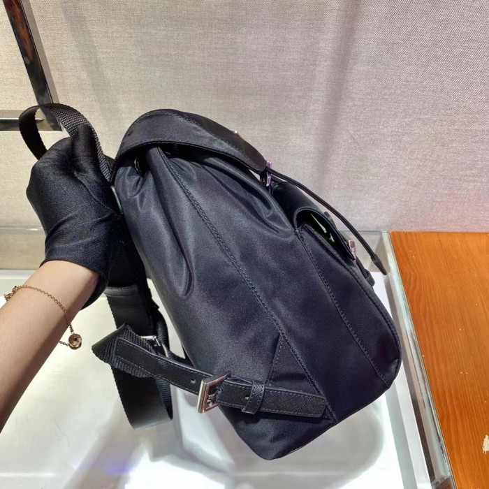 高品質♪♪♪  2024 プラダ 新作バックパックコピー