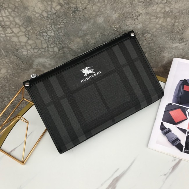 【大特価】2024 バーバリー 新作クラッチバッグスーパーコピー