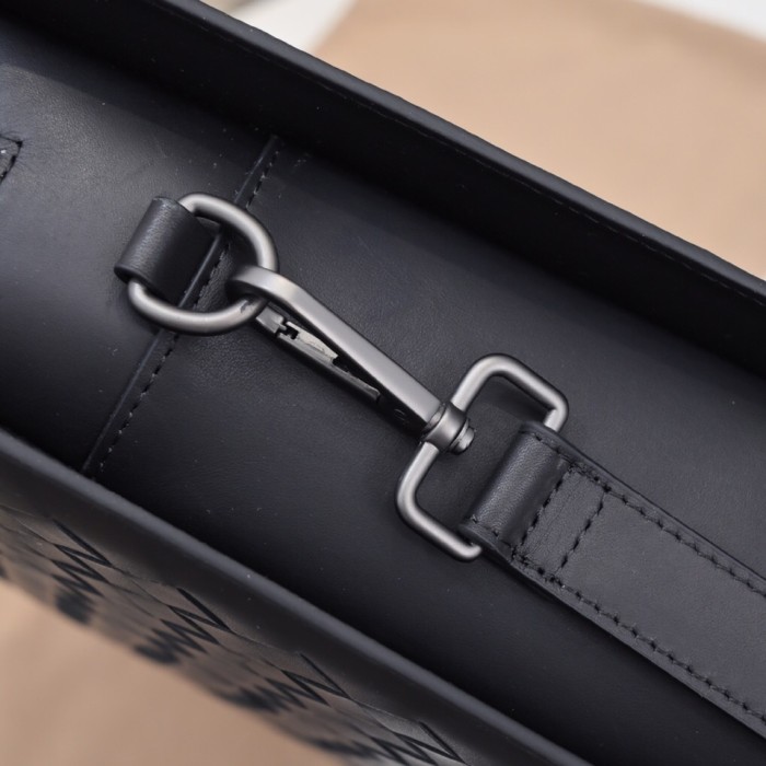 世界中で大人気♪  2024 ボッテガヴェネタ 新作ブリーフケース偽物