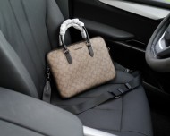 人気No1★  2024 コーチ 新作ブリーフケーススーパーコピー