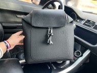 売上総額１位！ 2024 ロエベ 新作バックパックスーパーコピー