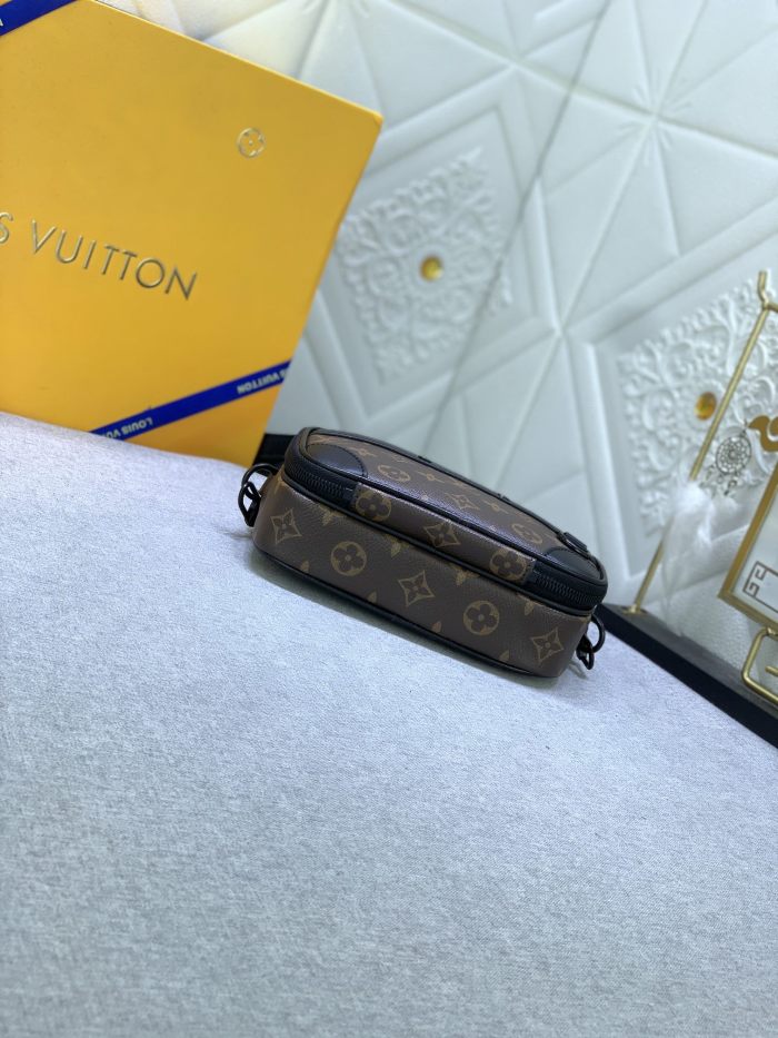 最安値挑戦  2024 ルイヴィトン 新作ショルダーバッグ偽物M82542