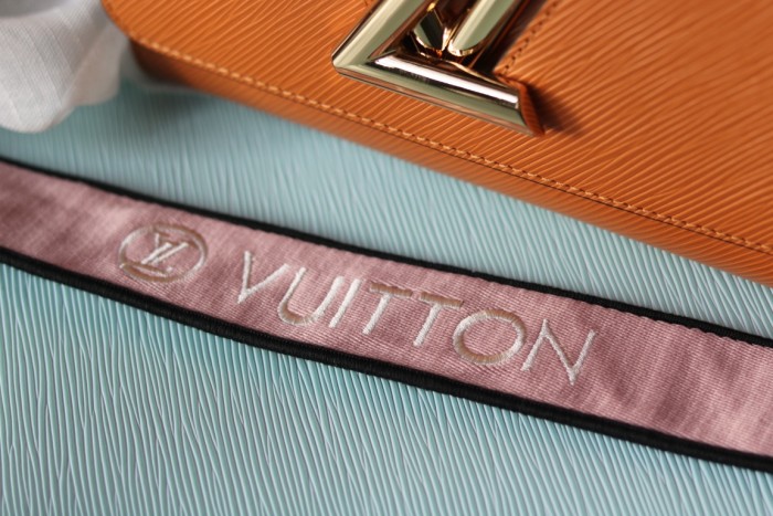高品質♪♪♪  2024 ルイヴィトン 新作ショルダーバッグスーパーコピー59026
