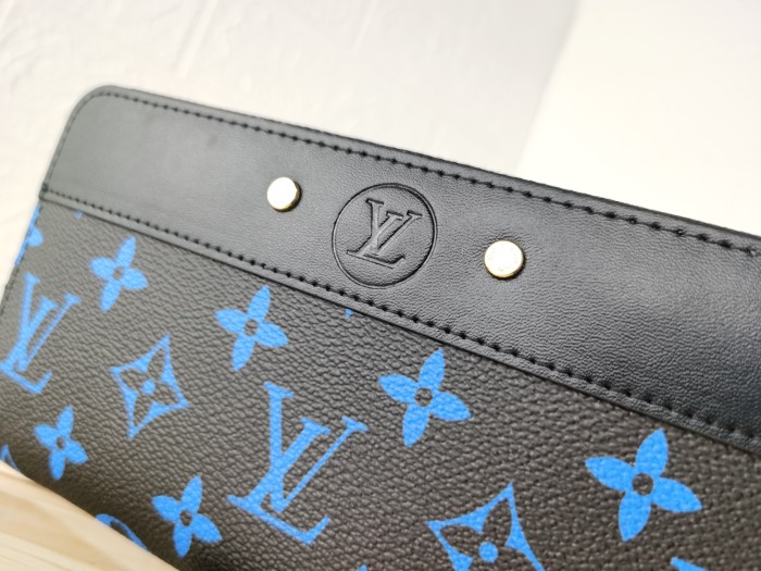 肌触り最高な ルイヴィトン メンズ 長財布 スーパーコピー M67234