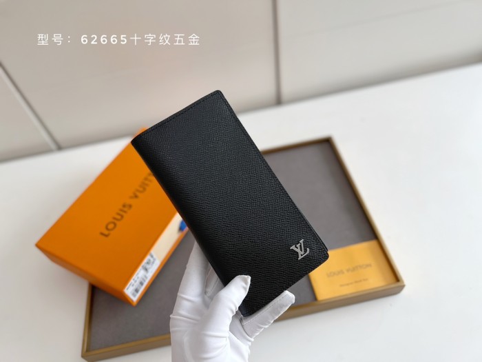 争奪戦 ルイヴィトン メンズ 長財布 偽物 62665