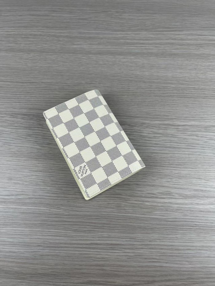 定番人気！ルイヴィトン メンズ カードケース スーパーコピー M60181