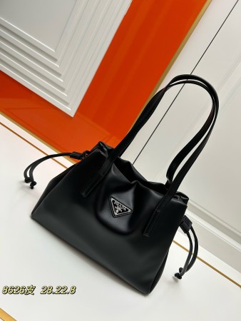 超希少！2024 プラダ 新作 ハンドバック スーパーコピー 8626