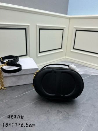 一目惚れ♪ 2024 ディオール 新作 ショルダーバッグ スーパーコピー 9570
