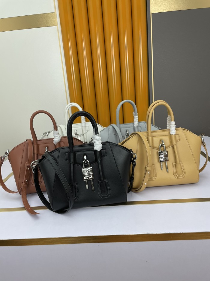 累積売上総額第１位！2024 ジバンシー 新作 ハンドバッグ コピー BB50J0B00D