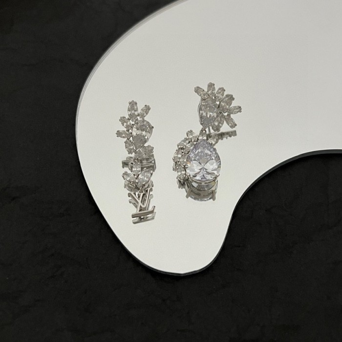 すぐ届く ルイヴィトン ピアス コピー