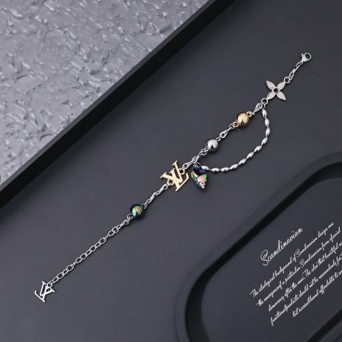 肌触り最高な ルイヴィトン ブレスレット 偽物 M1227A