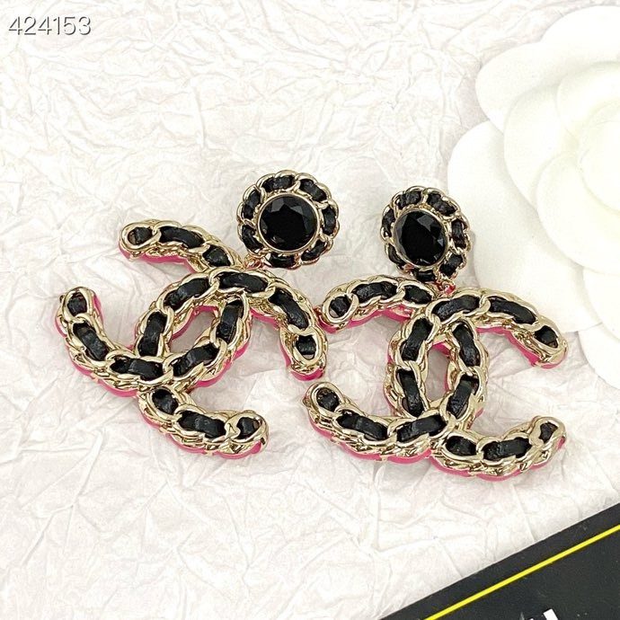 定番人気！シャネル ピアス 偽物