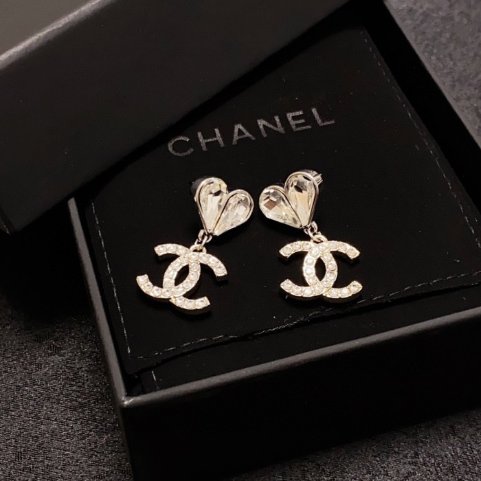 完売必至 ★ シャネル ピアス コピー