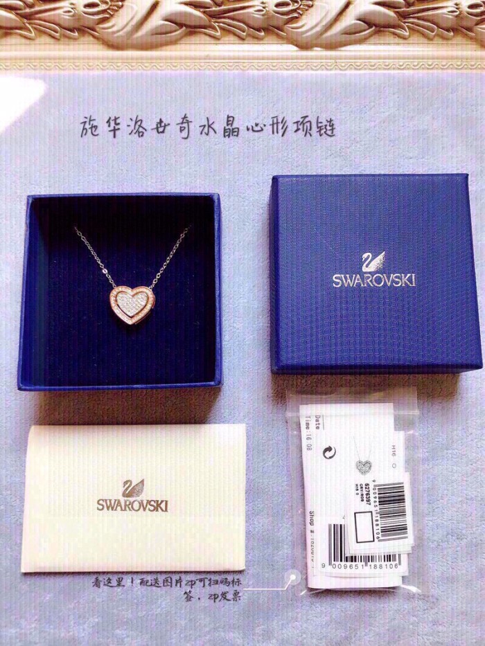 新色登場☆ スワロフスキー ネックレス スーパーコピー