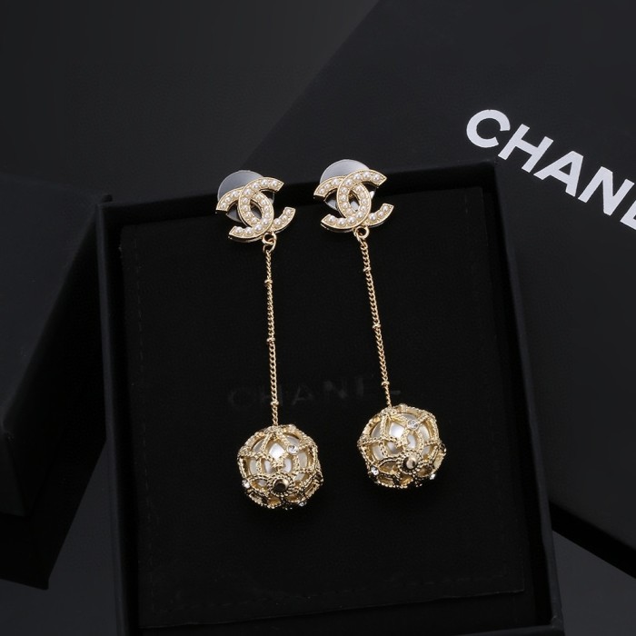 完売必至 ★ シャネル ピアス 偽物