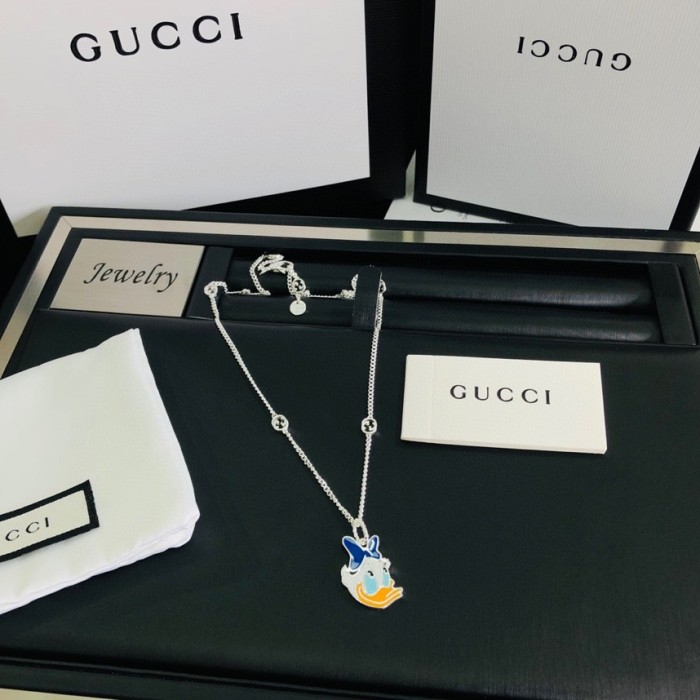 超限定♪ グッチ ピアス 偽物