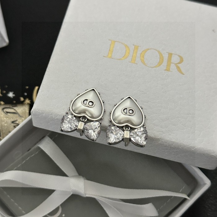 【大特価】ディオール ピアス 偽物