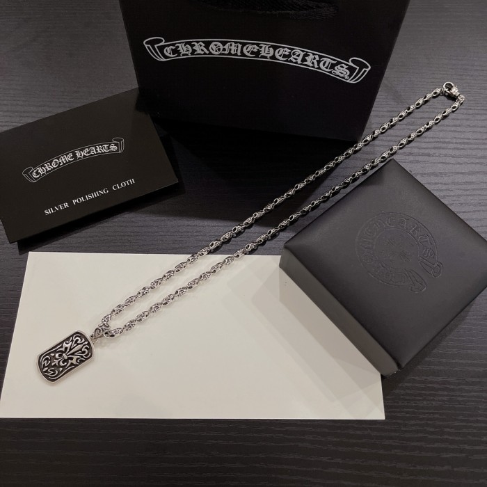 新色登場☆ クロムハーツ ネックレス コピー