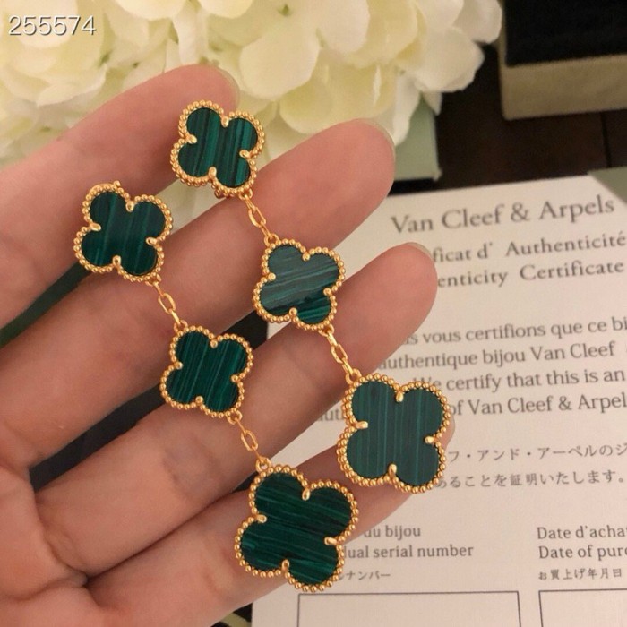 完売前に！ヴァンクリーフ ピアス コピー 2色