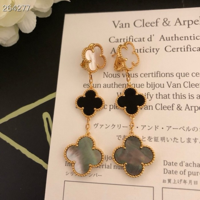 目を惹くカラー ヴァンクリーフ ピアス 偽物 2色