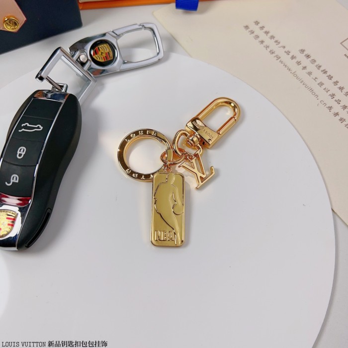 完売必至 ★ ルイヴィトン キーホルダー 偽物
