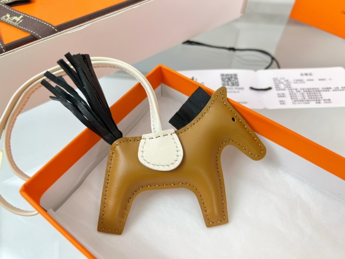 争奪戦 最高級 エルメス キーホルダー スーパーコピー
