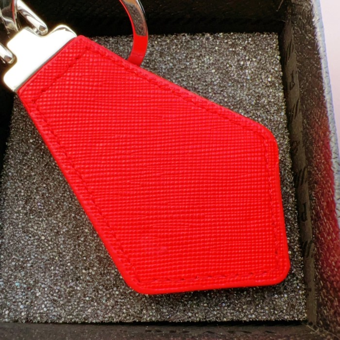 定番人気！プラダ キーホルダー スーパーコピー