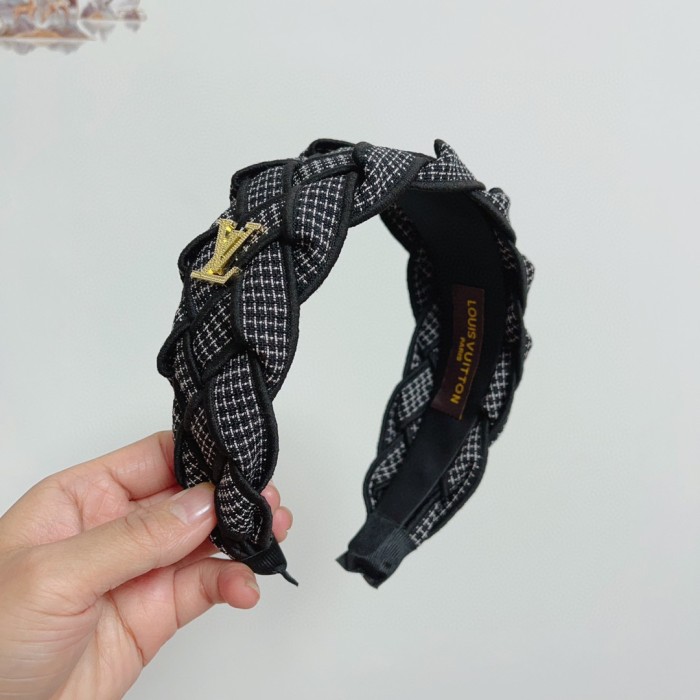 おすすめ ルイヴィトン ヘアバンド 偽物