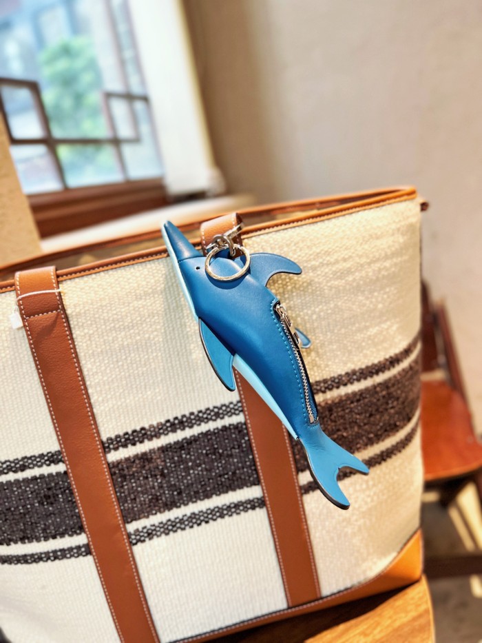 目を惹くカラー ロエベ キーホルダー スーパーコピー