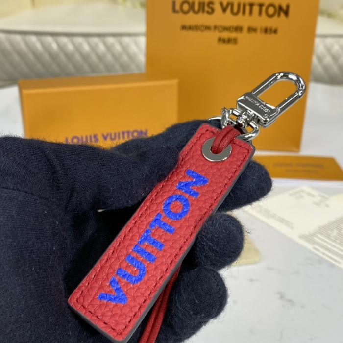 即発送！ルイヴィトン キーホルダー 偽物