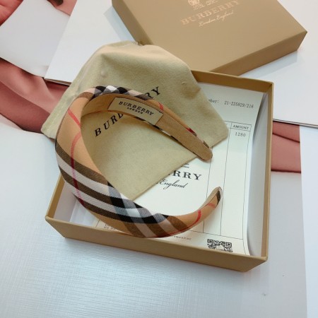 完売前に！バーバリー ヘアバンド コピー