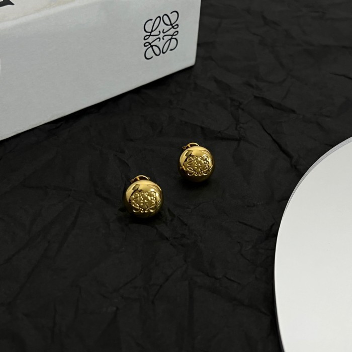 絶対欲しい！ロエベ ピアス 偽物