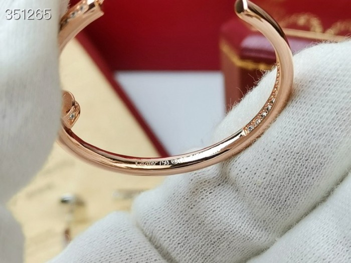 定番人気！カルティエ ピアス 18k コピー 2色