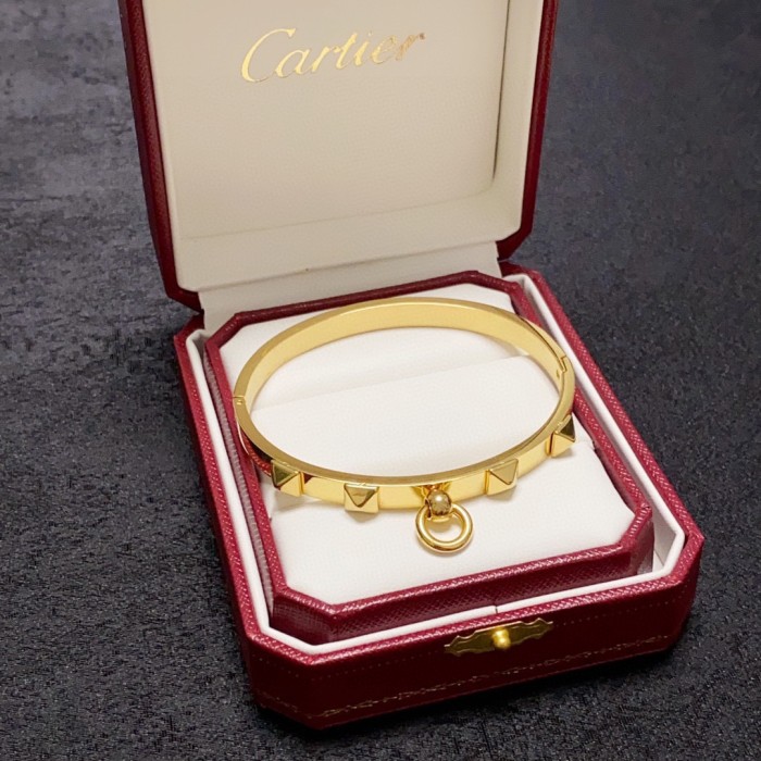 人気No1 カルティエ ブレスレット 18k 偽物 2色