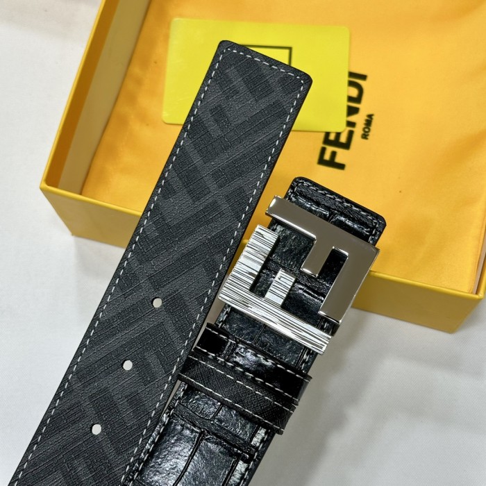 【使い勝手抜群】フェンディ 新作 メンズベルト 偽物 40mm