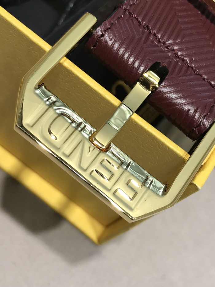 目を惹くカラー フェンディ 新作 メンズベルト コピー 35mm