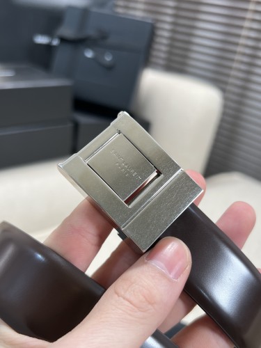 使い勝手良 イヴサンローラン 新作 レディースベルト コピー 30mm