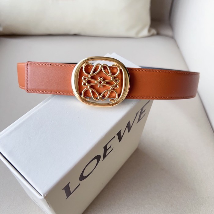 使い勝手良し ロエベ 新作  レディースベルト スーパーコピー 32mm