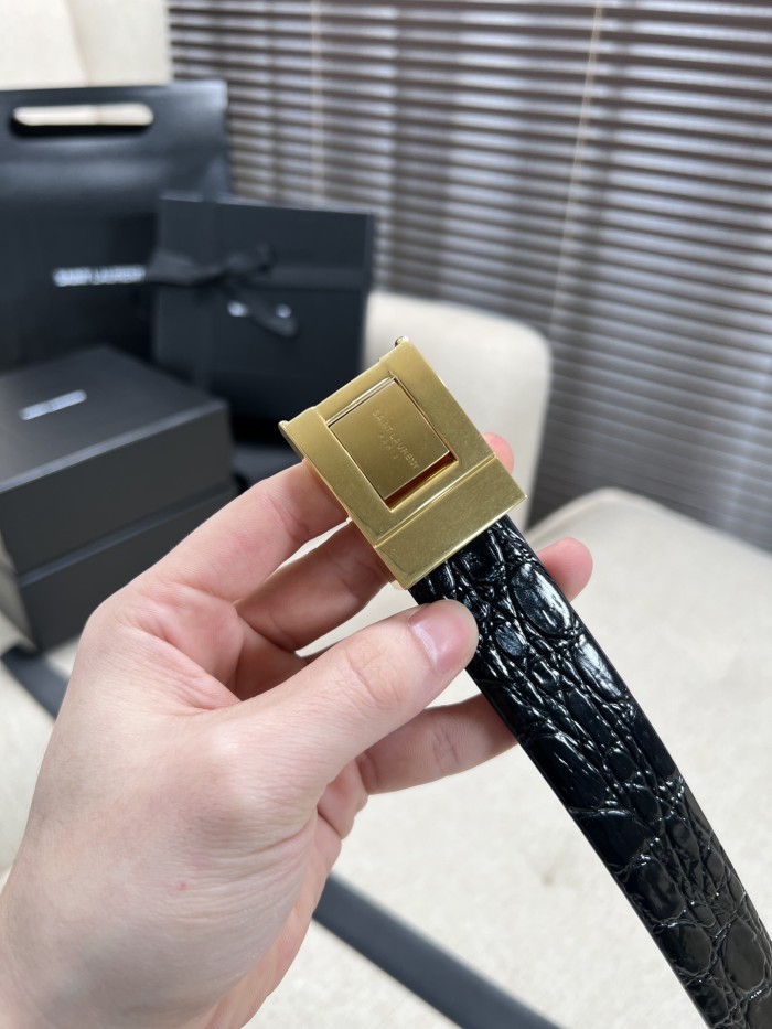 【限定カラー】イヴサンローラン 新作 レディースベルト スーパーコピー 30mm