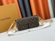 【限定カラー】ルイヴィトン レディース ショルダーバッグ 偽物 M46999
