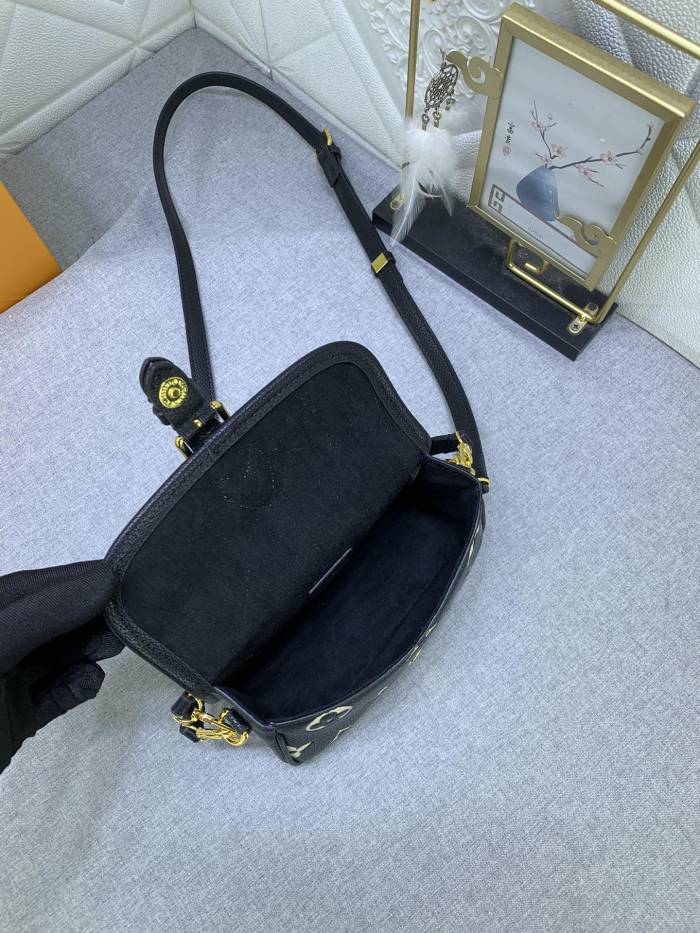 完売必至 ルイヴィトン レディース ハンドバック 偽物 M83566
