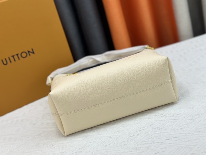 売上総額１位！ルイヴィトン レディース ハンドバック 偽物 M25453