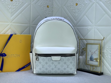 【限定カラー】ルイヴィトン レディース バックパック コピー M46553