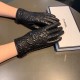 目を惹くカラー 2024 シャネル 新作 手袋 レディース 偽物