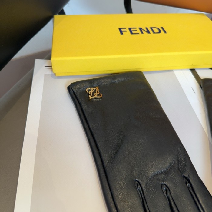 すぐ届く 2024 グッチ 新作 手袋 スーパーコピー