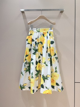 累積売上総額第１位！2025 ドルチェ&ガッバーナ 新作 スカート コピー