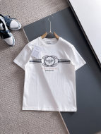 注目度抜群！2025 シャネル 新作 半袖Tシャツ 偽物