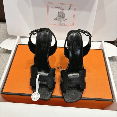 注目アイテム♡ 2026 エルメス 新作 ハイヒール 偽物