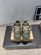 目を惹くカラー 2026 アグ 新作 スニーカー 偽物